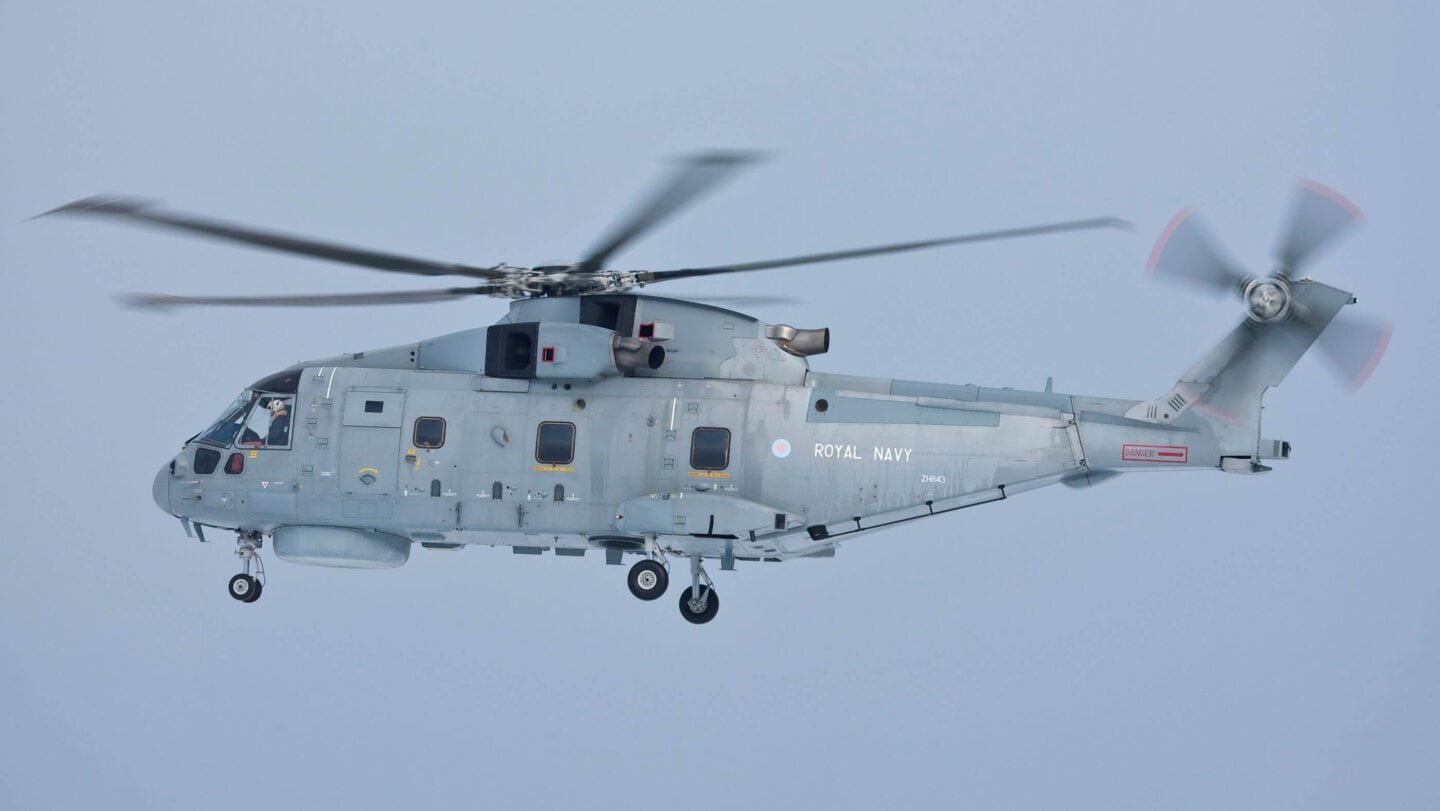 U.S. Navy tests next-gen landing tech for H-60 helicopters